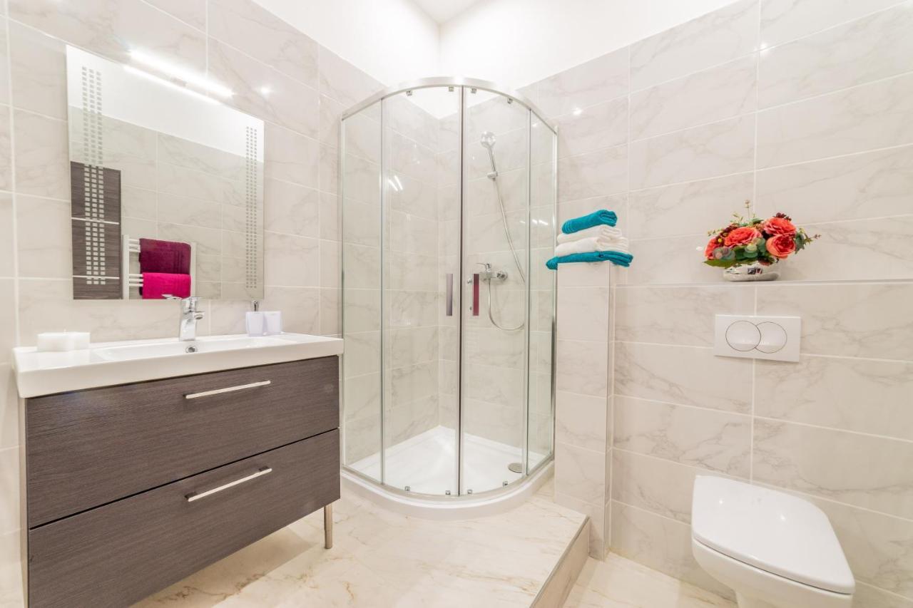 Aparthotel Global